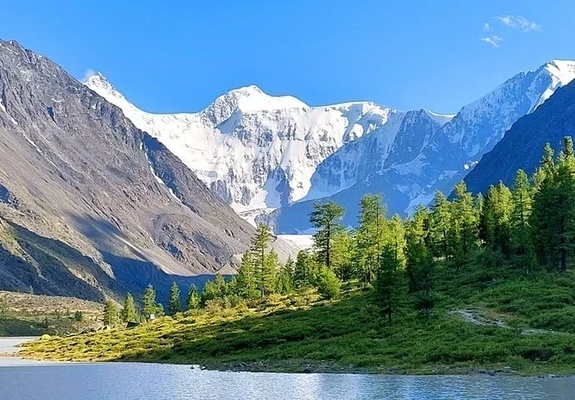 Белуха, гора